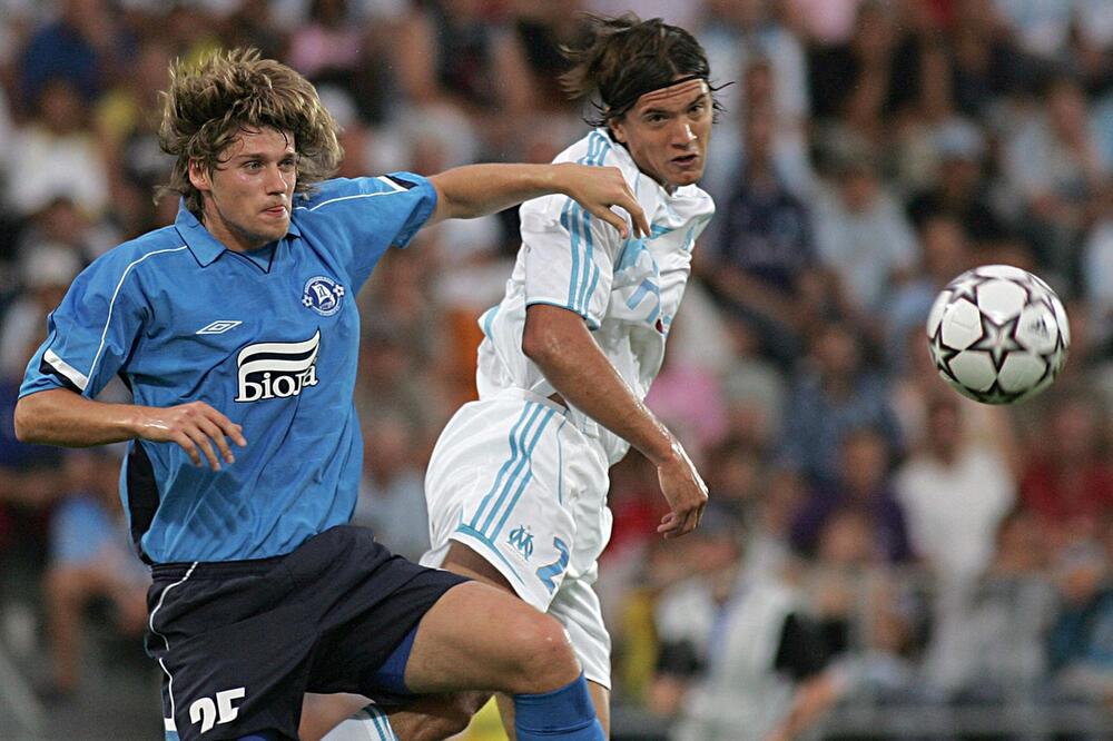 "IMAO JE 42, ZGODAN, PLAVIH OČIJU... OTIŠAO JE I TO JE TO!" Bivši saigrač otkrio od koje bolesti je Bogdan preminuo