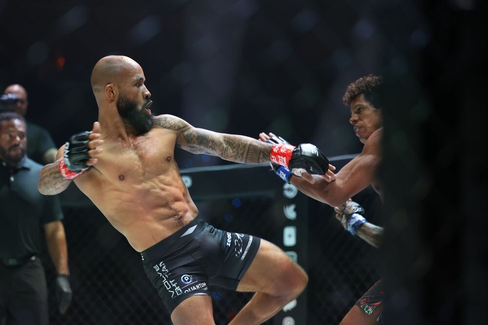 Demetrijus Džonson, Moćni Miš