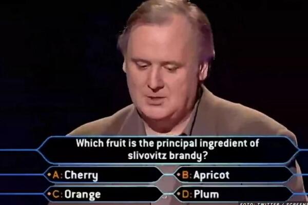 BRITANAC U "MILIONERU" NIJE ZNAO SASTAV ŠLJIVOVICE, PA POZVAO MAMU: Usledio je neočekivan odgovor, POGLEDAJTE!