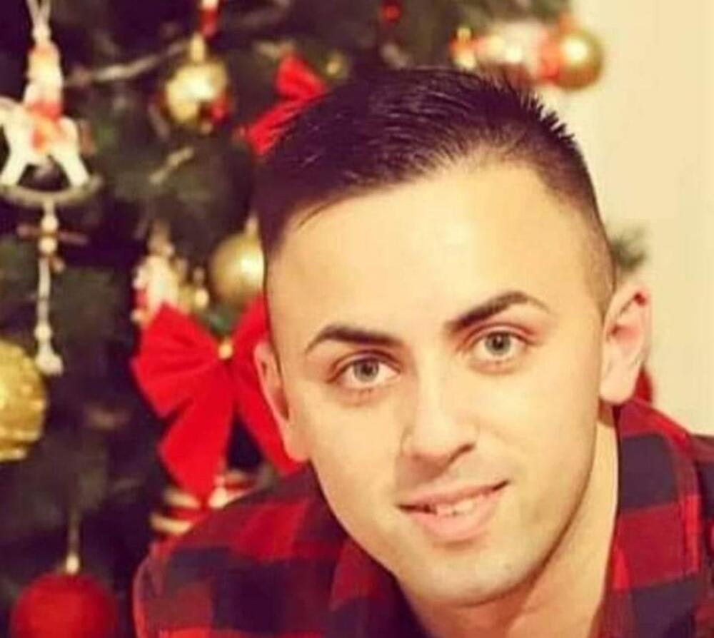 "Sin mi je mrtav, a njegov ubica na slobodi": Zajedno išli po badnjak, a onda ga je pijani vozač pregazio pred ocem