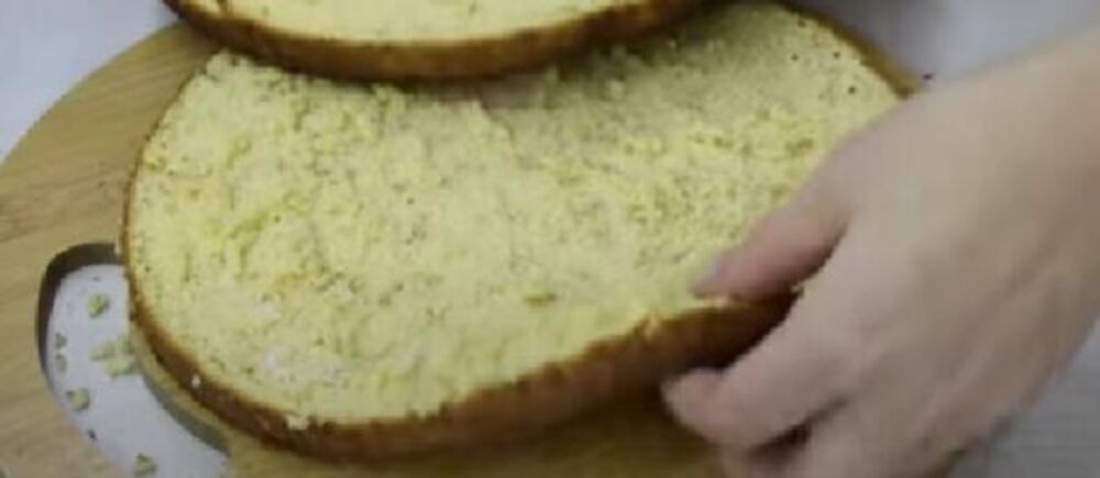 Ispečena kora za zimsku voćnu tortu