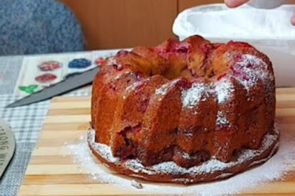 OVAKAV KUGLOF VAS LANSIRA U DETINJSTVO BOLJE OD VREMEPLOVA: Baka otkrila TAJNU ZLATA VREDNU, u njega DODATE SAMO...