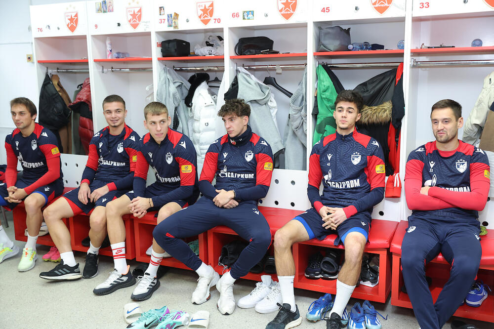 ZVEZDA BLIZU JOŠ JEDNE MILIONSKE PRODAJE: "Zaboravljenog" talenta htela Barselona, sad ide u Italiju (FOTO)