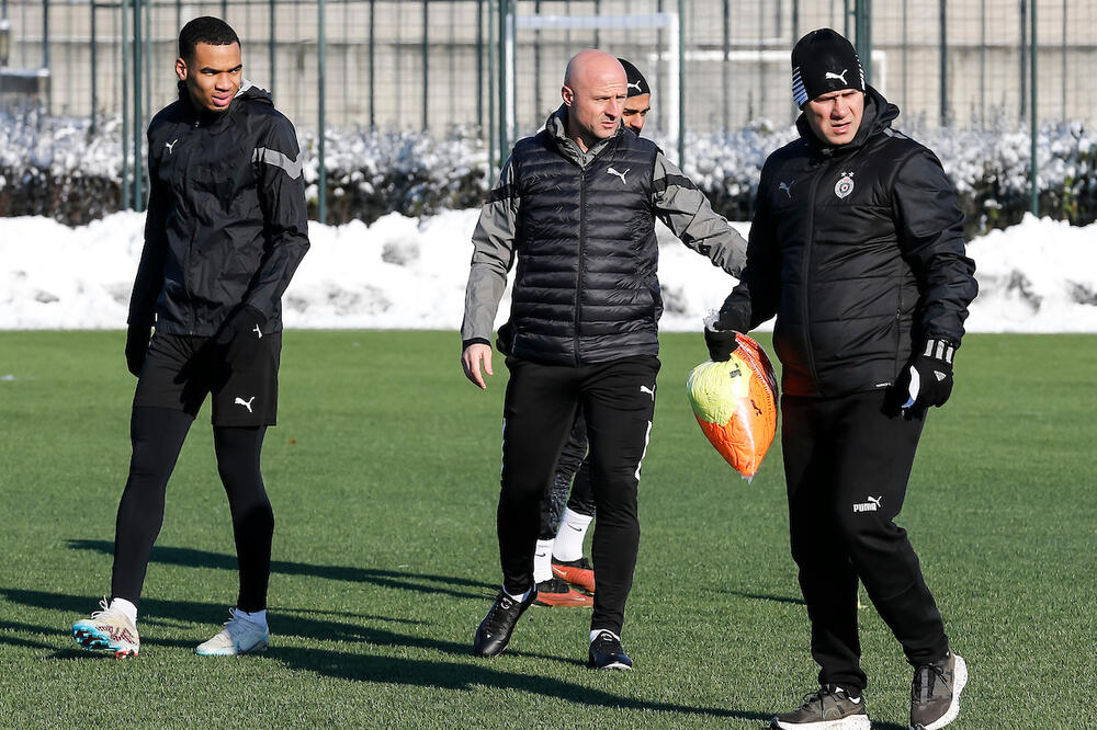 "UČINIĆEMO SVE DA NE RAZOČARAMO NAVIJAČE PARTIZANA!" Duljaj iskreno sumirao pripreme (VIDEO/FOTO)