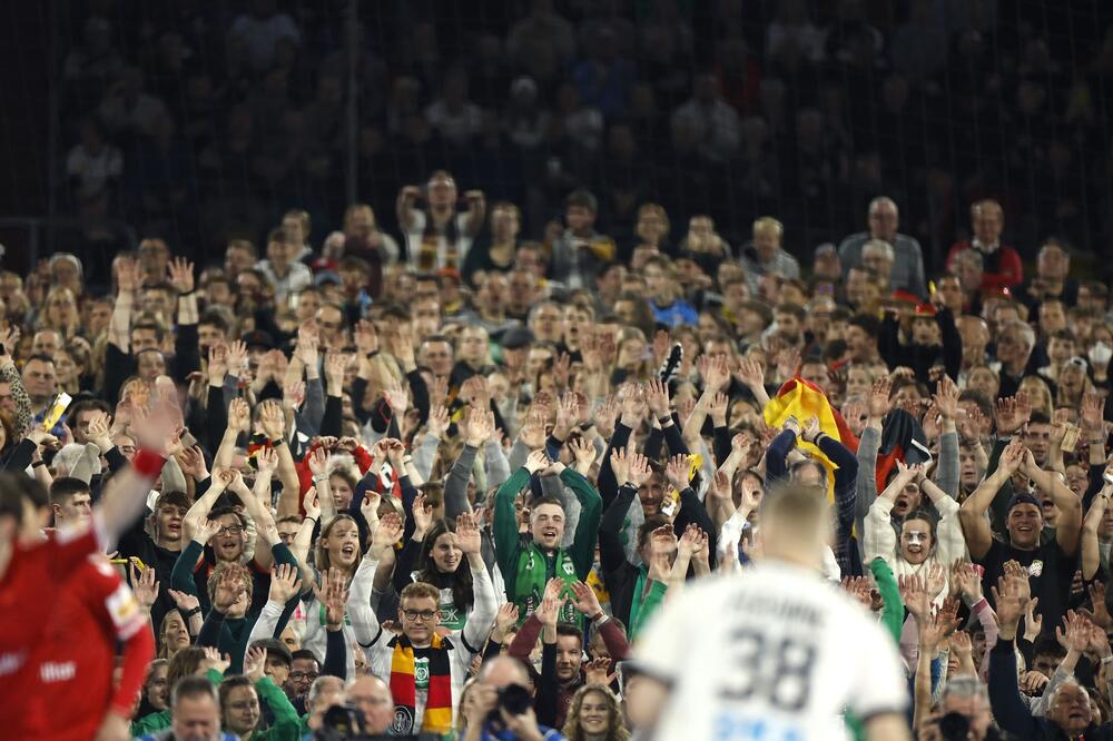 ISTORIJA U DIZELDORFU! Nemci slavili na otvaranju EP uz rekordan broj gledalaca!