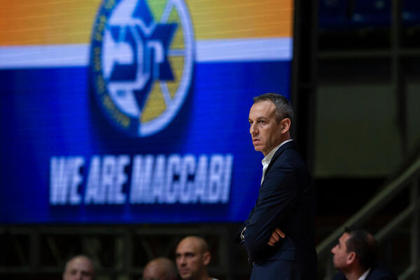 "ŽELJKO JE U MOJIM OČIMA NAJBOLJI, TAJ ČOVEK ME INSPIRIŠE!" Trener Makabija se poklonio Obradoviću