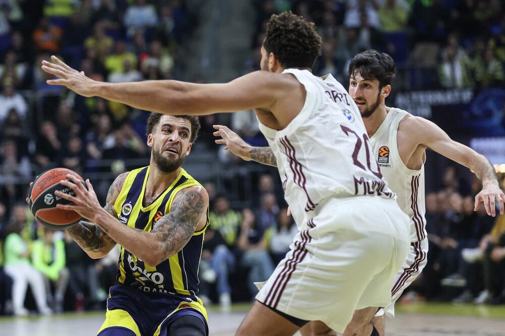 RASPUCANI VILBEKIN SRUŠIO BAJERN POSLE PRODUŽETAKA: Lučić solidan