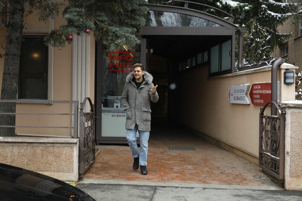 Miloš Biković krenuo po sina u porodilište