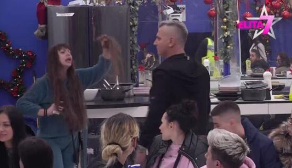 Miljana Kulić pokazala pramen kose nakon tuče sa Bebicom