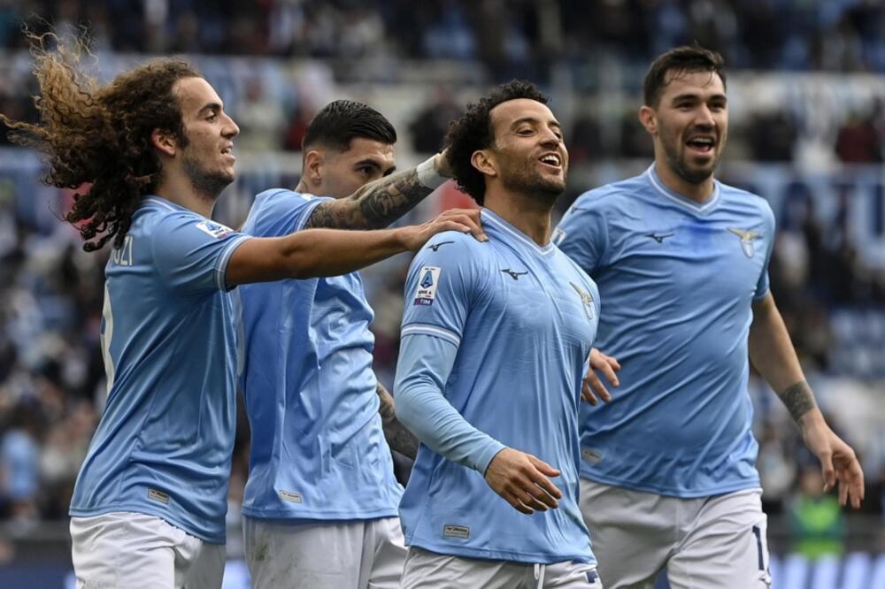 Ibrahimović potpisao za Lacio!