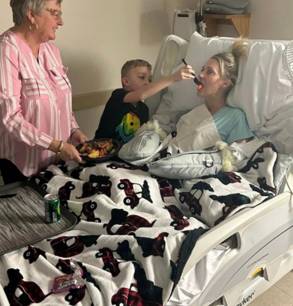 Sin hrani majku Lusindu