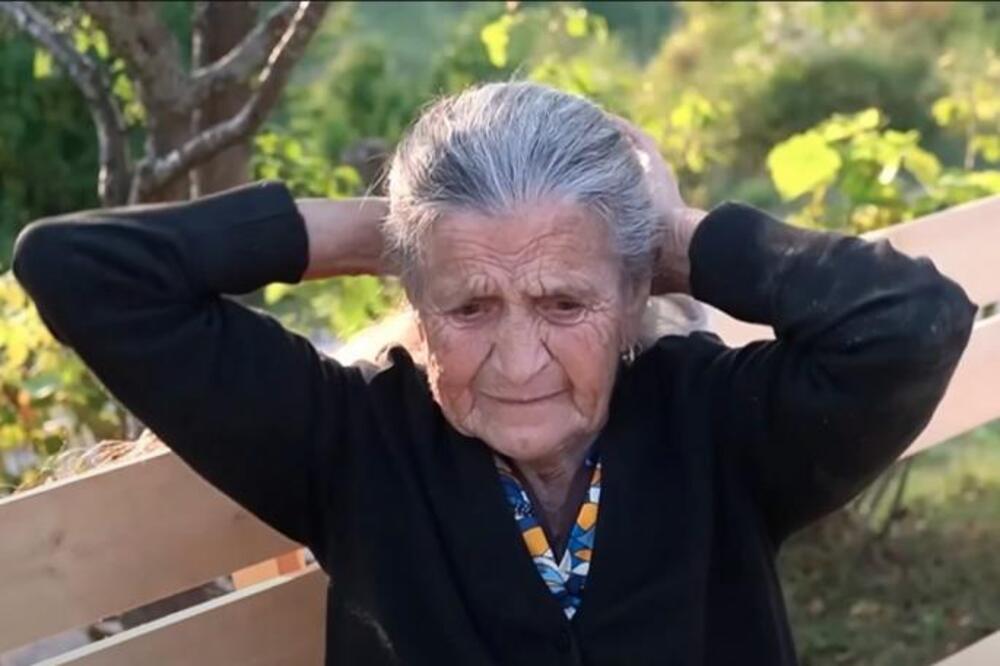 BAKA MARA IZ BOSNE OTKRILA TAJNU JAKE I SJAJNE KOSE U 84. GODINI: Nije koristila NIKAKVE PREPARATE, sve je PRIRODNO