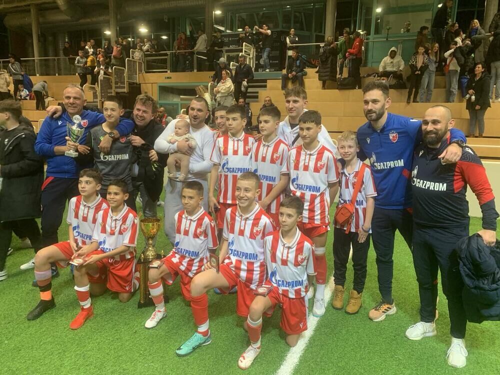 Petlići Crvene zvezde osvojili drugo mesto na Vereins Service Cup-u