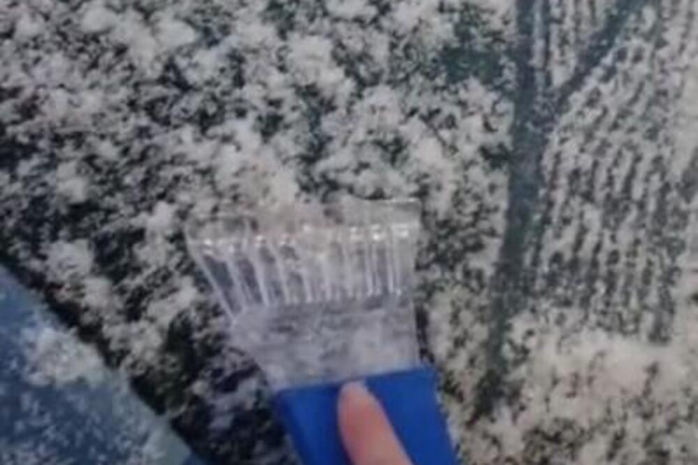 STRUGALICU ZA LED POLA SRBA KORISTI POGREŠNO NA ŠOFERŠAJBNI A DA NI NE ZNA: Pravi način će vas IZUTI IZ CIPELA