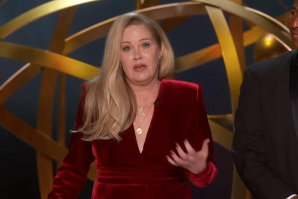 "Uskoro ću vam reći...": Oglasila se Kristina nakon hospitalizacije! Prijatelji u strahu da NEĆE DOČEKATI SUTRA