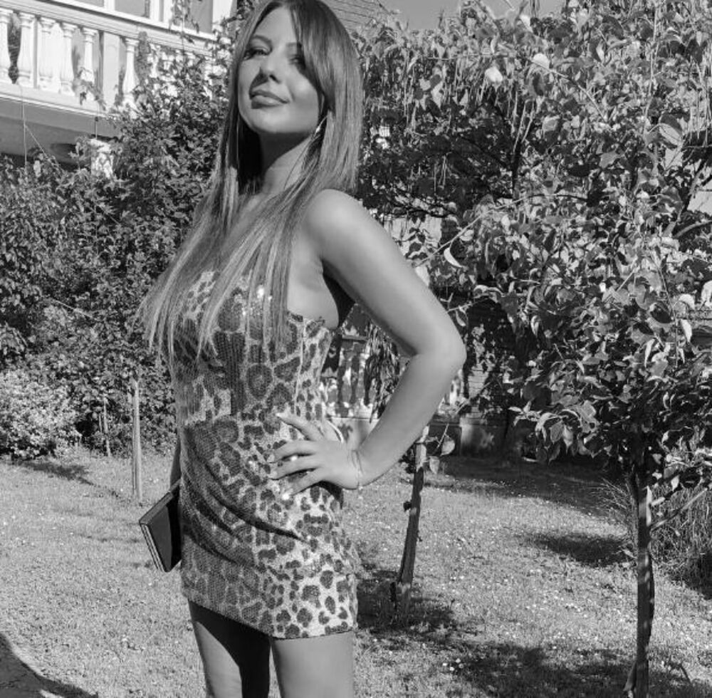 Mlada pevačice, Andrijana Lazić, koja je tragično je nastradala 10. januara u Dubaiju