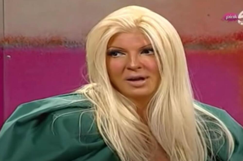 BIO PRIJATELJ NJENE MAJKE, ZAVRŠIO U ZATVORU: Jelena o njemu godinama NIJE PRIČALA sve do sad, SRBIJA JE OVO ČEKALA