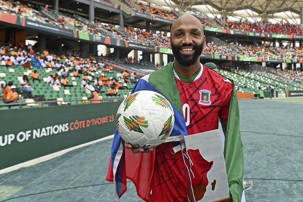 SPEKTAKL KOJI NISMO OČEKIVALI: Duel dve Gvineje doneo ŠEST golova, Nsue ispisao istoriju!