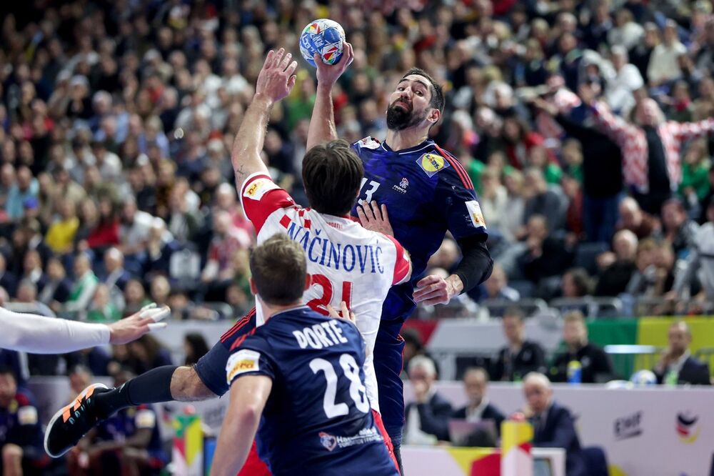 Nikola Karabatić u prodoru