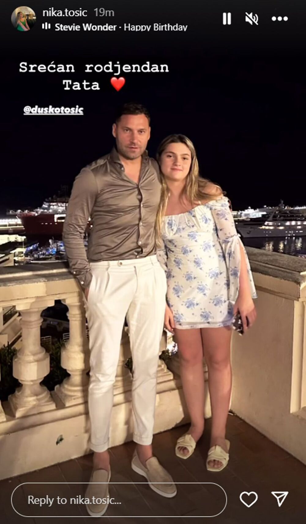 Njegove naslednice nisu uz njega na važan dan