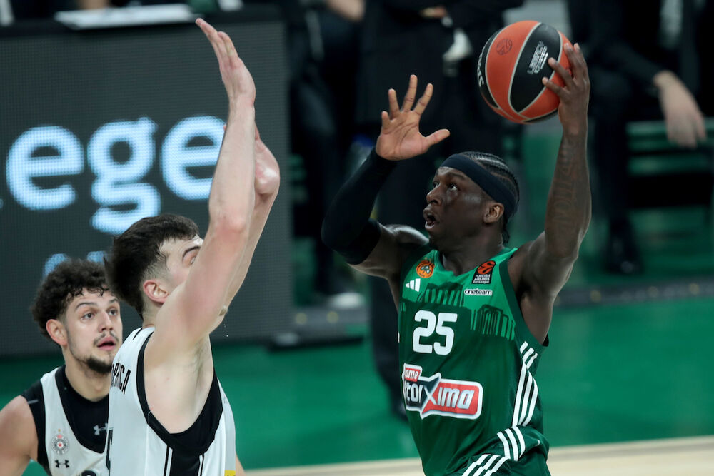 Kendrik Nan na meču Partizana i Panatinaikosa 