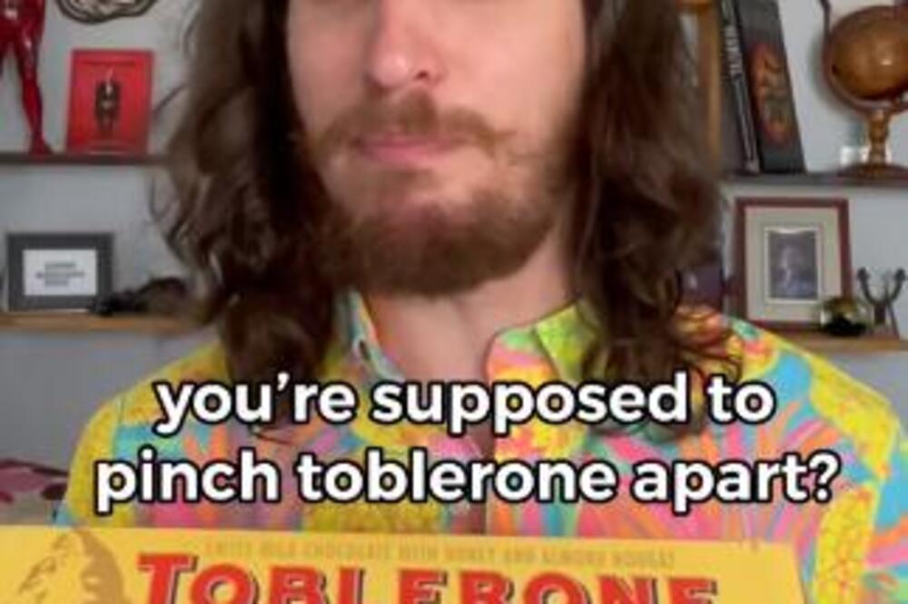 CEO ŽIVOT POGREŠNO JEDEMO OMILJENU ČOKOLADU, A NISMO IMALI POJMA: Prelaka caka za jedini ISPRAVAN način (VIDEO)