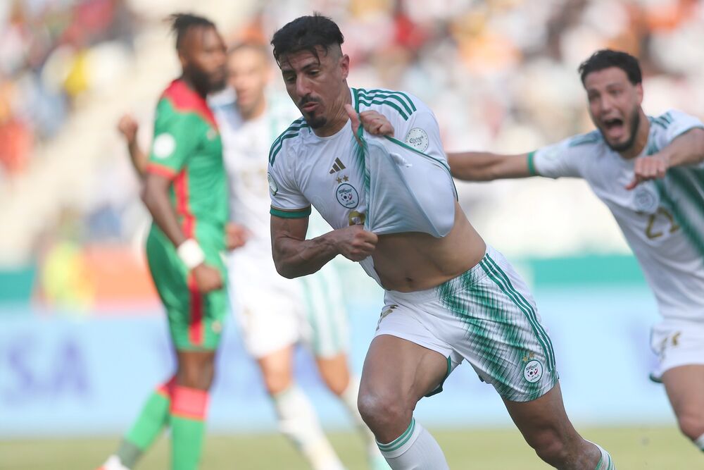 Bagdad Buneđa slavi gol 