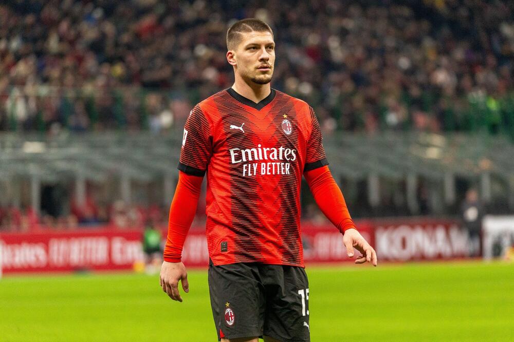 JOVIĆ JE BAŠ ZABRLJAO! Trener Milana nikad iskreniji o Srbinu: Šteta zbog...