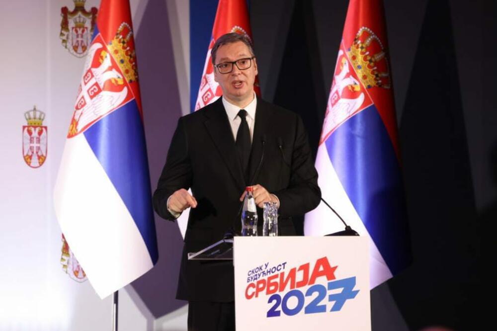 PREDSEDNIK VUČIĆ NAJAVIO JOŠ LEPIH VESTI: Za prvorođeno DETE POLA MILIONA dinara, evo od KADA kreće POMOĆ!