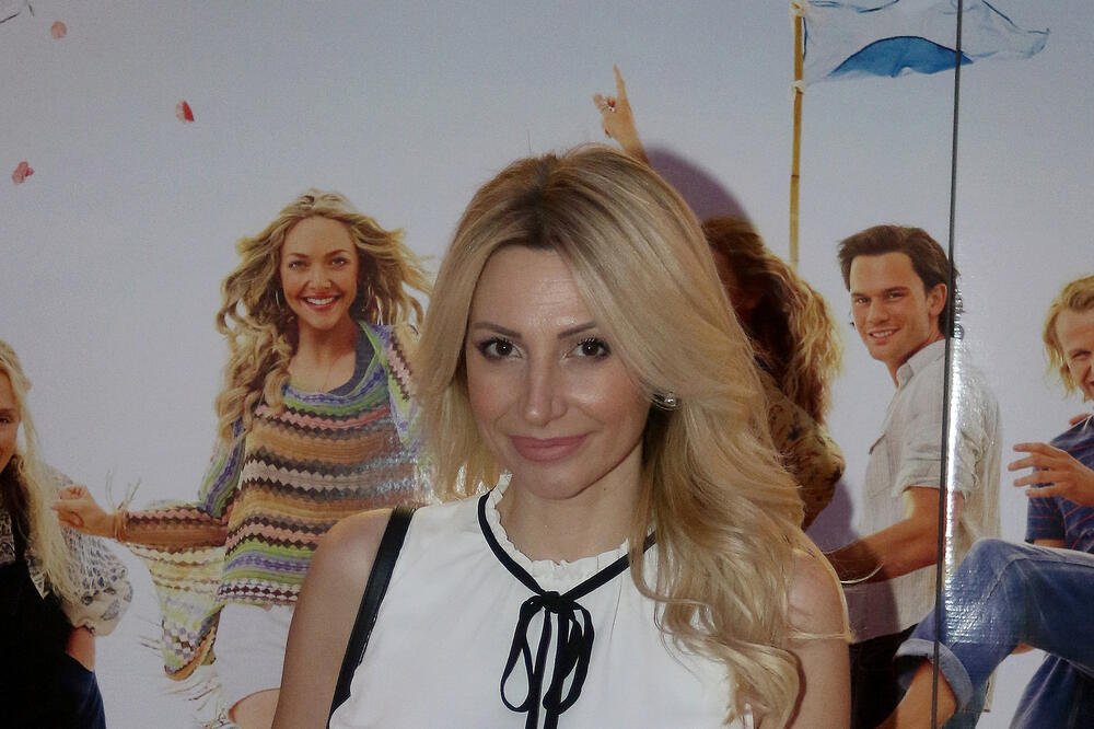 FATALNA SRPKINJA NEDAVNO JE STAVILA TAČKU NA SVOJ DRUGI BRAK: Odluku donela na VELIKI PRAZNIK, ovo su svi DETALJI