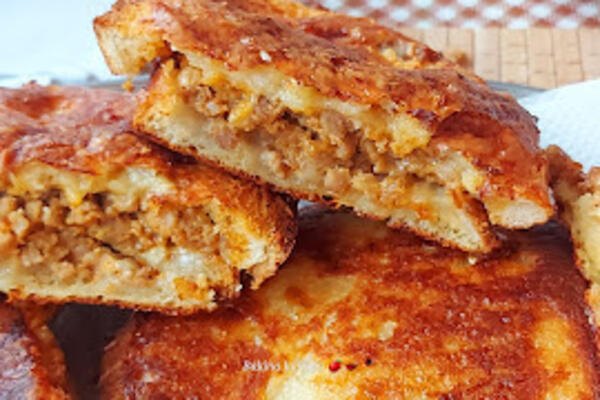 SOČAN I BRZ GURMANSKI SENDVIČ KOJI ĆE VAS DRŽATI SITIM SATIMA: Savršen ukus po jedinstvenoj baka Jelinoj recepturi