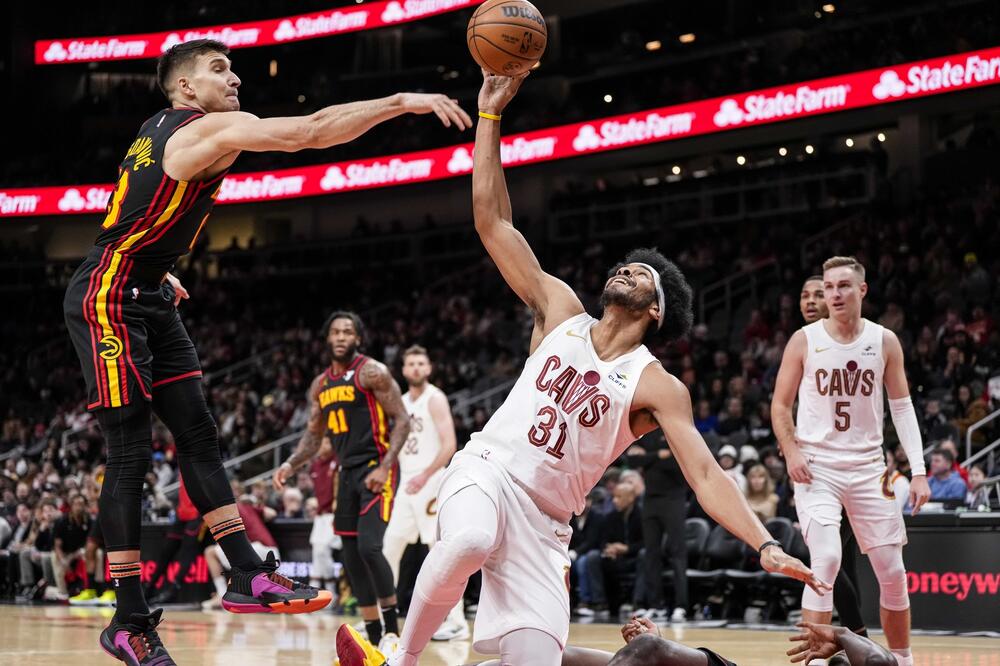 MICIĆ JEDINI SLAVIO OD SRBA, ALI BEZ UČINKA: Bogdanović dvocifren, Rajaković poražen u Njujorku (VIDEO)