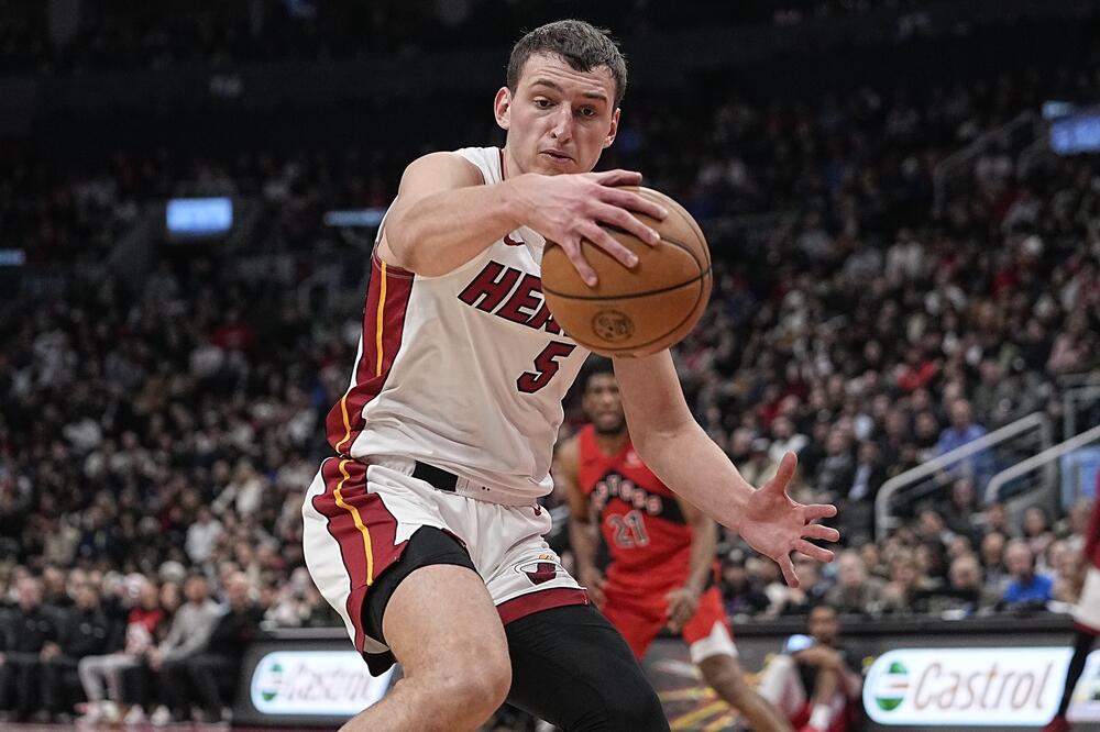 NIKOLI JOVIĆU ĆE "PRESESTI" TUČA! Srbin u problemu, preti mu sankcija od strane NBA lige