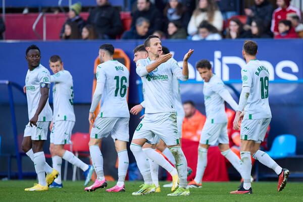 MAJSTORIJA MAKSIMOVIĆA, PA NAJLUĐI GOL SEZONE! Osasuna SRUŠILA Hetafe, niko ne zna šta se dogodilo! (VIDEO)