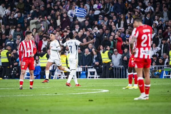 MEČ O KOME ĆE SE PRIČATI! Real sprečio SENZACIJU Almerije, Vinisijus dao gol rukom?! (VIDEO)