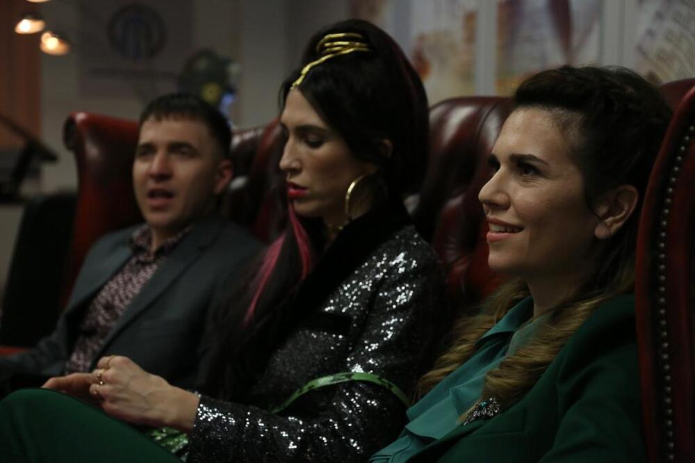 STIŽE DRUGA SEZONA SERIJE „DRIM TIM“: Spremite se za nove izazove porodice Srdić!