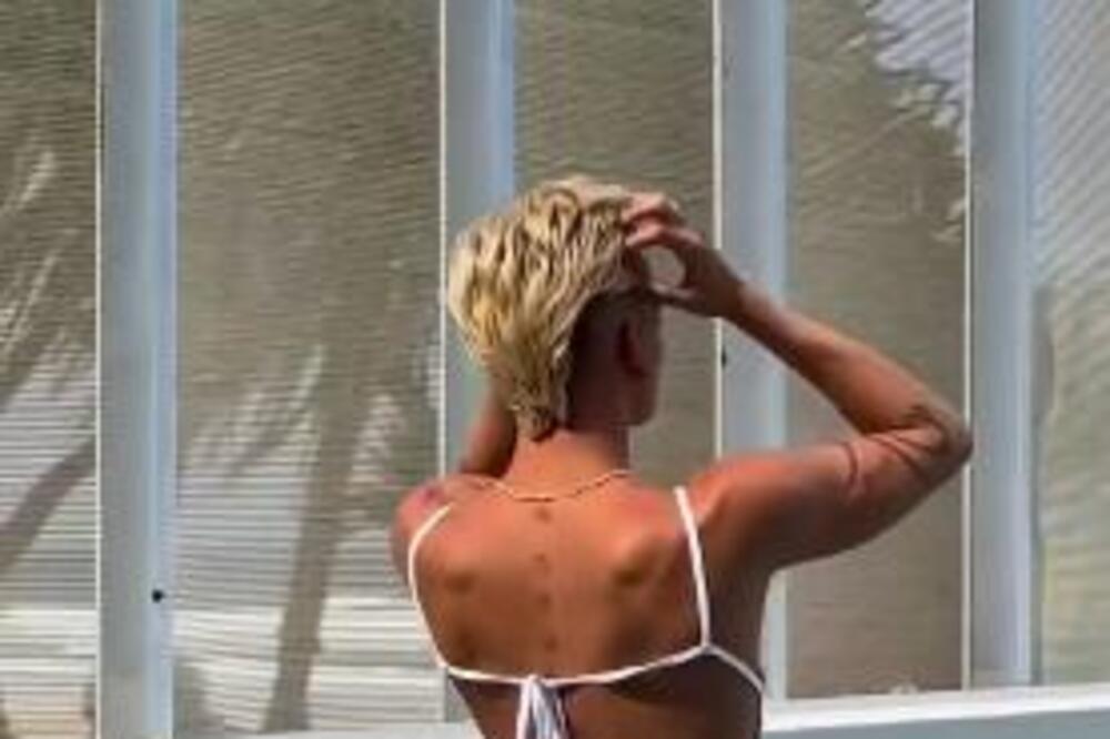 ZADNJICE SEVAJU, SVE SE OCRTAVA, A MODELI NEVERICA: Reklama o kojoj BRUJI ceo internet - toliko NEMORLANO?!(FOTO)