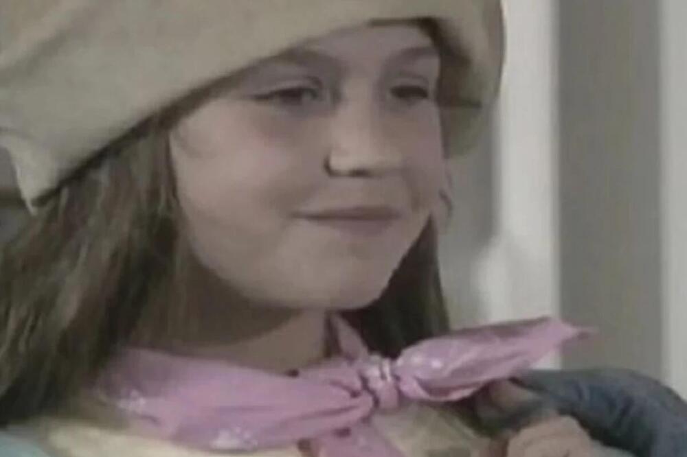 SEĆATE LI SE NECINE DRUGARICE IZ "SREĆNIH LJUDI"? DANAS JE NE BISTE PREPOZNALI NA ULICI: Evo čime se bavi