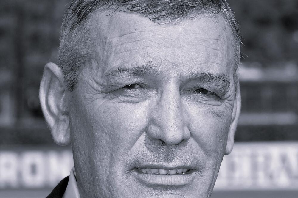 ITALIJA U SUZAMA! Preminuo jedan od najboljih napadača svih vremena! (FOTO)