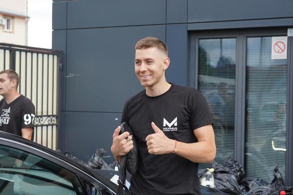"PRIČALI SMO 20 MINUTA, POSLE OVOG MI JE SVE BILO JASNO": Prijatelj otkrio šta se DEŠAVALO sa MINOM KOSTIĆ pre Laze