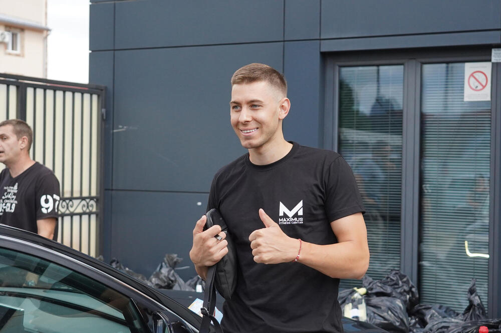 "PRIČALI SMO 20 MINUTA, POSLE OVOG MI JE SVE BILO JASNO": Prijatelj otkrio šta se DEŠAVALO sa MINOM KOSTIĆ pre Laze