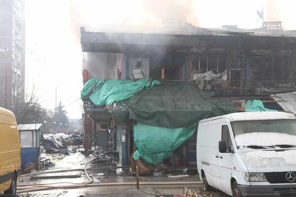EVO PREMA KOM DELU BG IDU OTROVNE ČESTICE: Oglasili se iz Gradskog zavoda o STANJU VAZDUHA nakon POŽARA u Bloku 70!