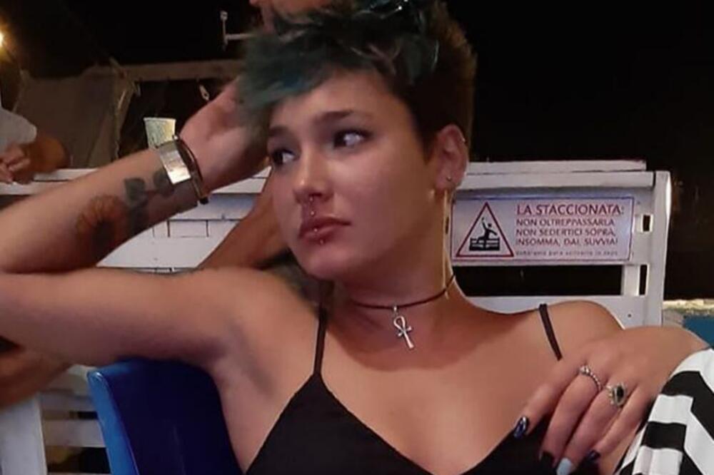 LEPA ANDREA NESTALA PRE SKORO 2 GODINE, A SAD SU STIGLE NAJGORE MOGUĆE VESTI: Poruka koju je poslala ocu LEDI KRV