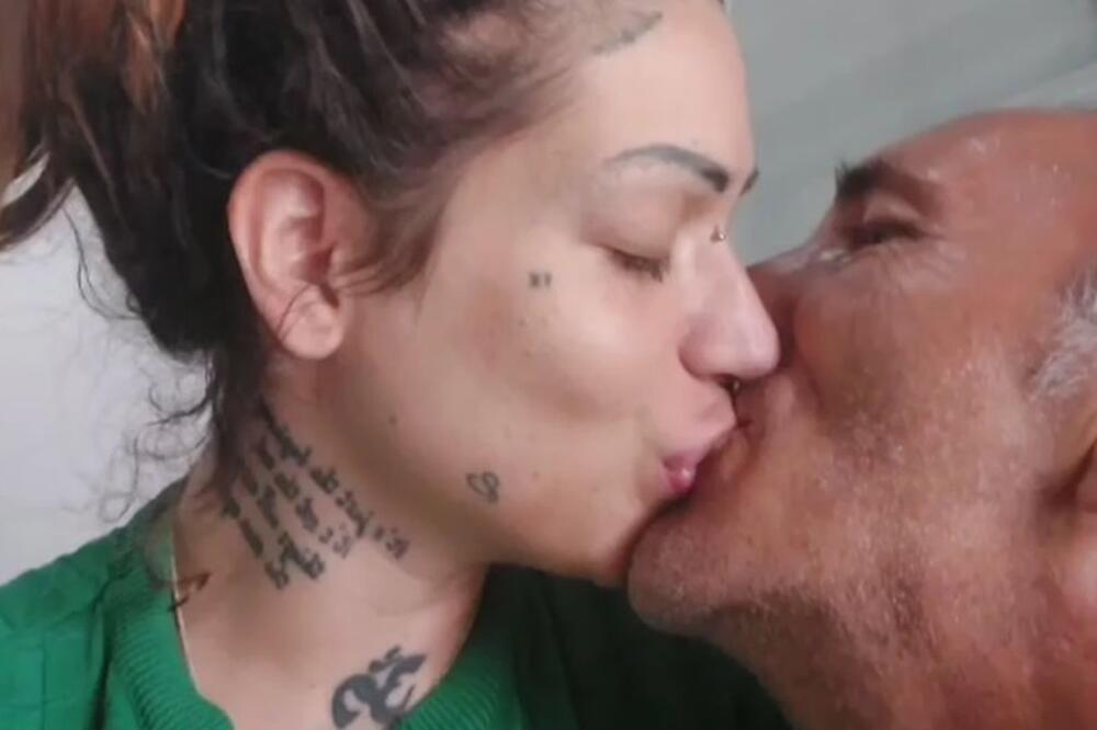 NAŠLA 16 GODINA STARIJEG DEČKIĆA, VERILA SE, A SAD PRODAJE PRSTEN: Ljudi u ŠOKU zbog Dunjinog POTEZA, ŠTA JOJ BI?