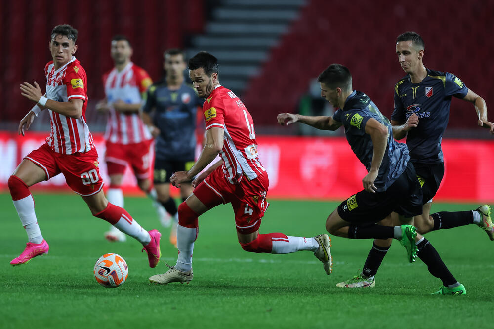 CRVENO-BELI OSTALI BEZ MILIONSKE PRODAJE! Rusi odustali zbog previsoke otkupne klauzule (FOTO)