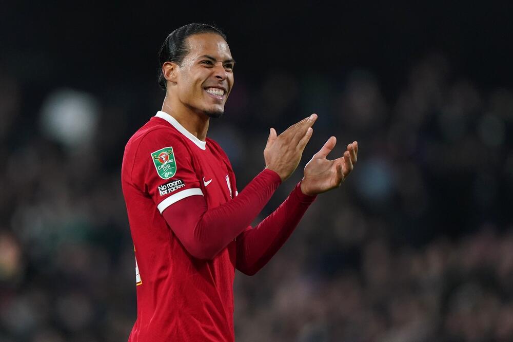 "REDSI" ODOLELI U PRESTONICI: Liverpul finalista Liga kupa!