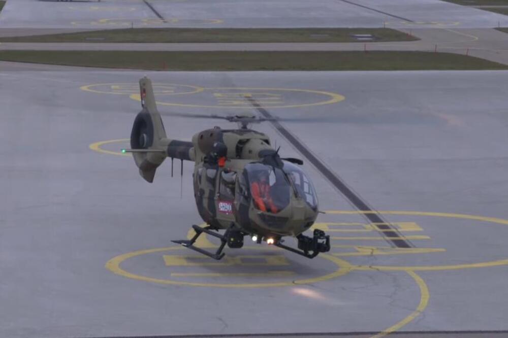 EVO KAKO SU HELIKOPTERI MUP GASILI POŽAR U BLOKU 70:Svaki od njih je imao POSEBAN ZADATAK, izbacili su 71 TONU VODE