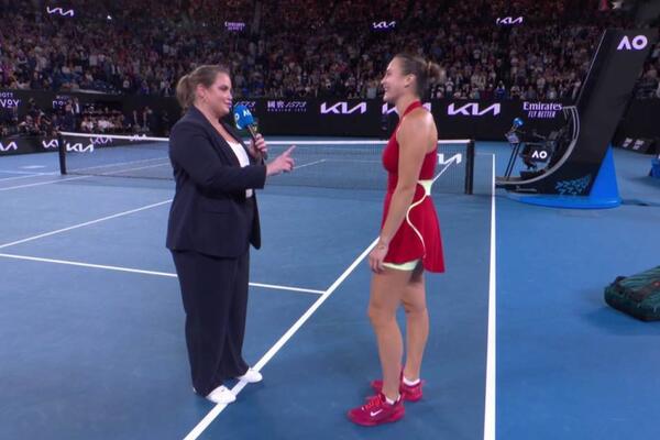 JELENA DOKIĆ: "NEMOJ DA BEŽIŠ, ARINA"! Sabalenki su nekad ZVIŽDALI, a sad APLAUDIRAJU zbog 1 NEVEROVATNOG POTEZA