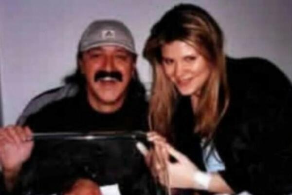 PRAVA ISTINA O ŽIVOTU MELINE DŽINOVIĆ U BOSNI Udala se za milionera, a ovako je BILO PRE: "JA SAM SA 22 GODINE..."