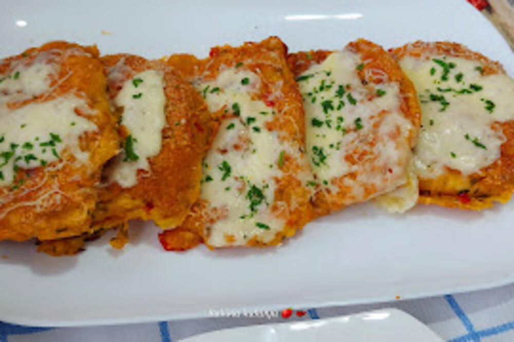 IZDAŠAN RUČAK SA KROMPIR ŠNICLAMA OBOŽAVAĆE CELA PORODICA: Najbolja bakina receptura - smazaćete sve do zadnje